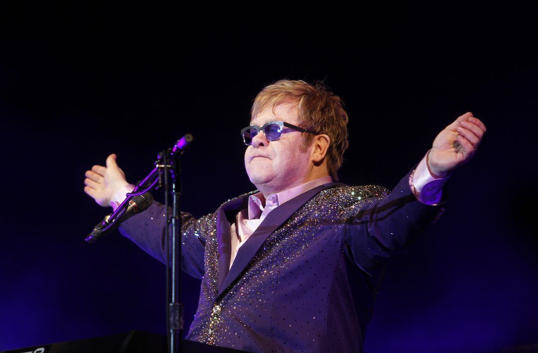 Elton John delays release of latest album due to vision loss – Entertainment