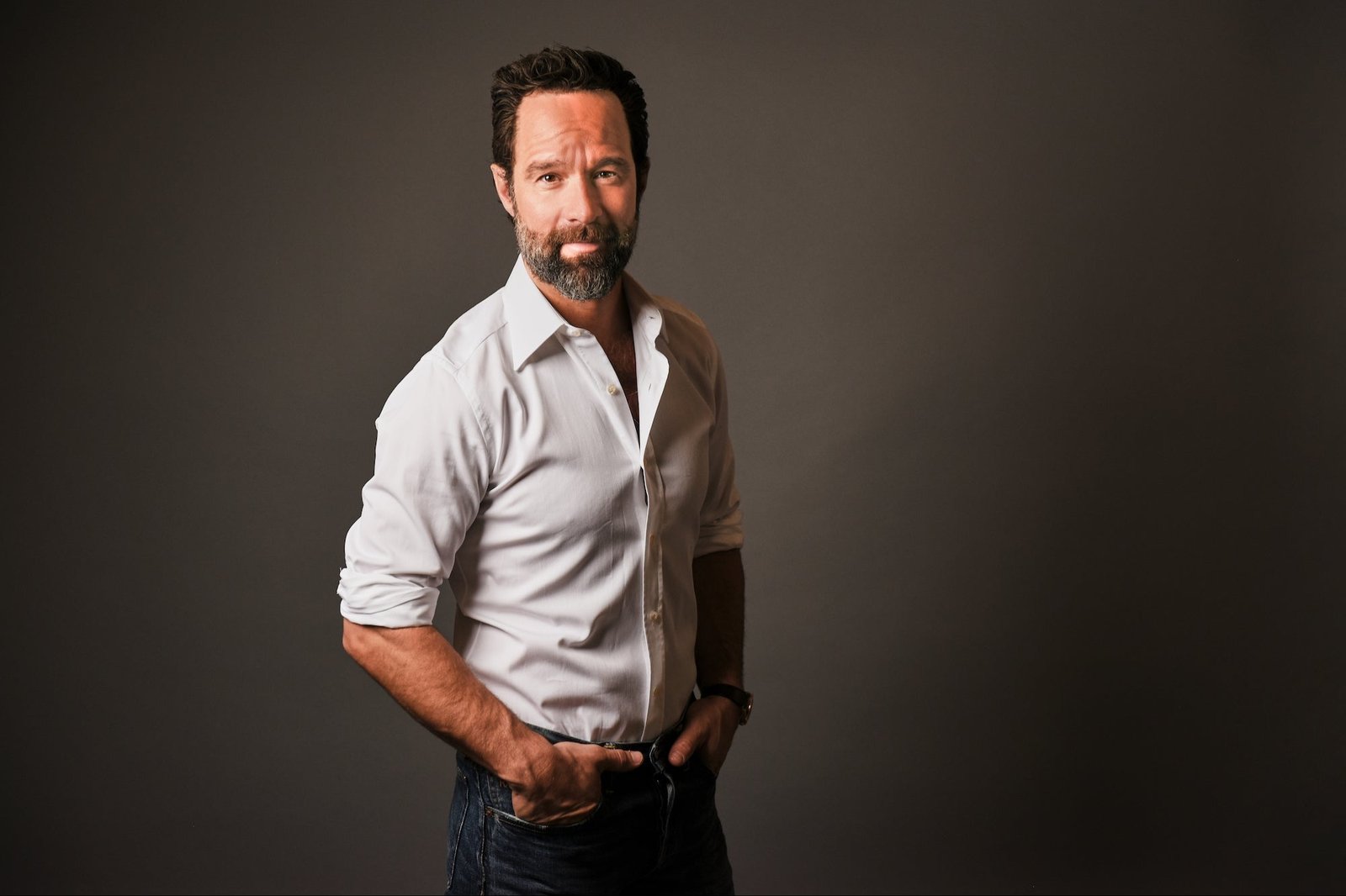 Chris Diamantopoulos on His New Amazon Show “The Sticky”