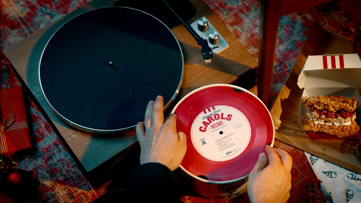 KFC Canada turns chicken bucket lids into limited-edition holiday vinyl records – Ad Campaigns