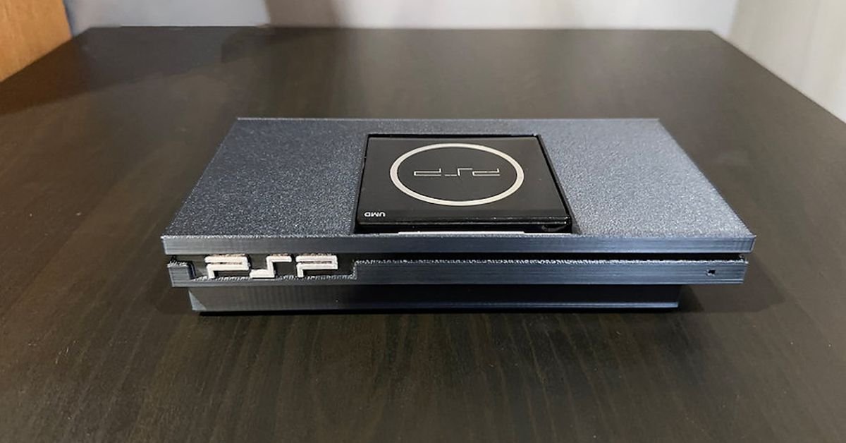 This mod turns the PSP into a tiny PS2 with Bluetooth controller support