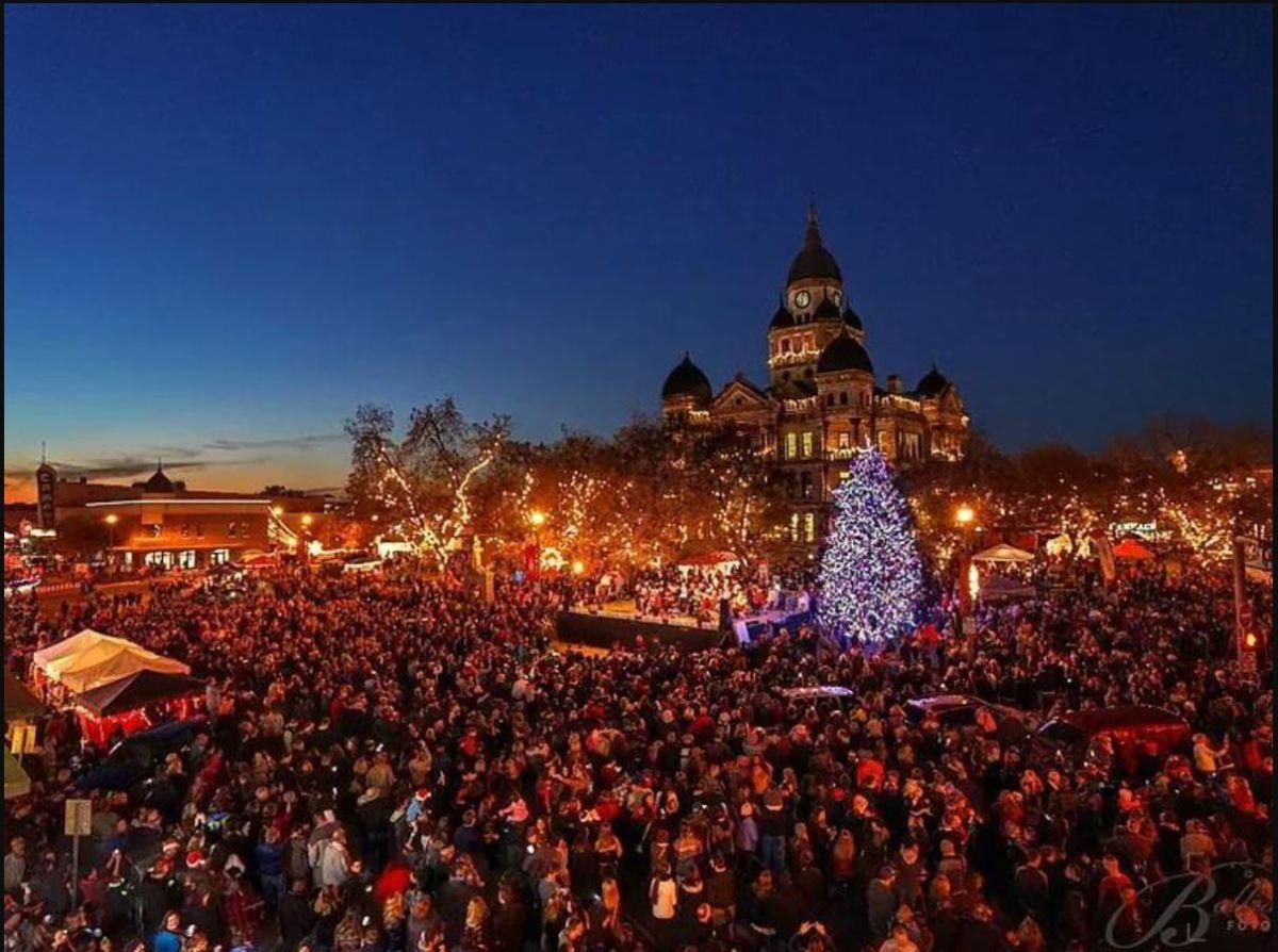 Lighting Up the Square: Denton’s Holiday Lighting Festival