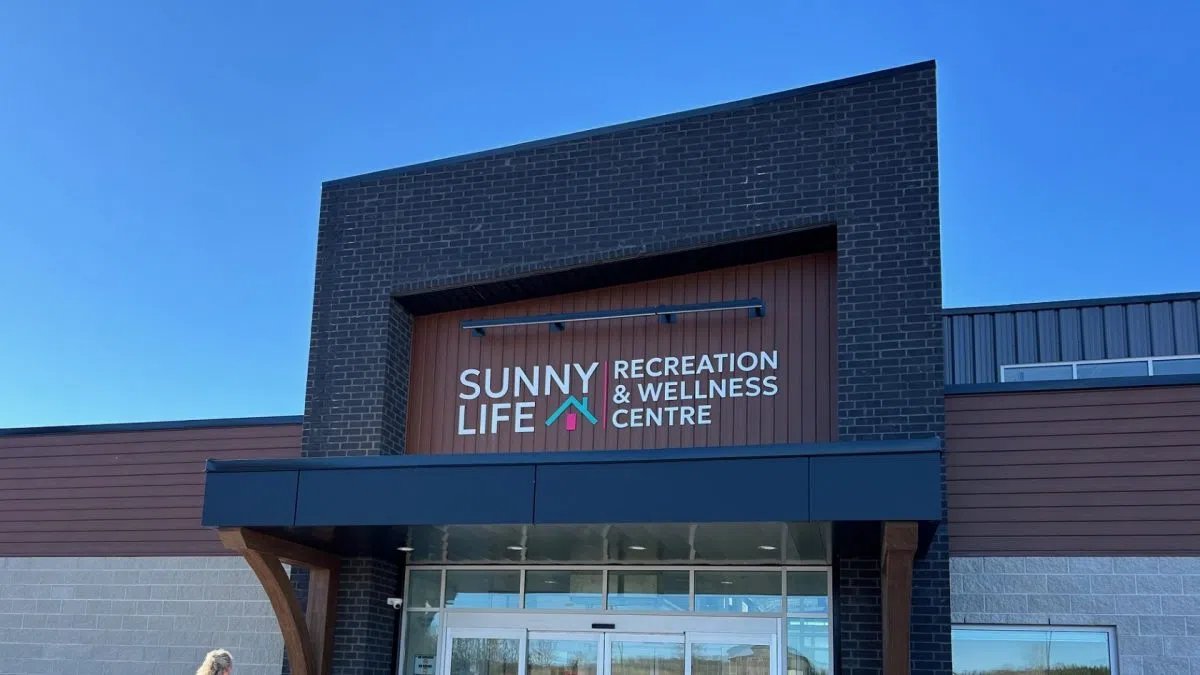 COMMUNITY SPOTLIGHT: Sunny Life Recreation and Wellness Centre opens with NHL-sized ice pad and YMCA pools